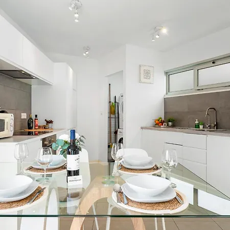Medano4you Isa's Penthouse Apartment